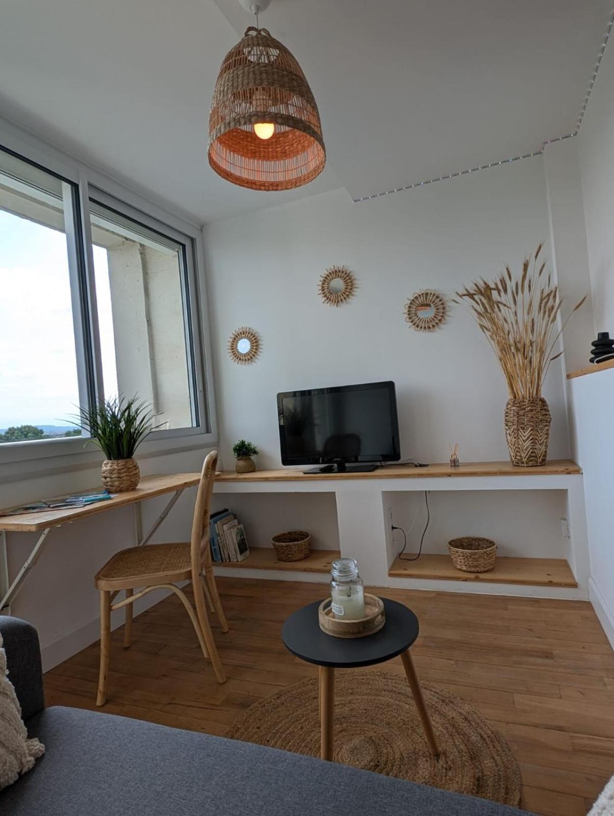 Studio De Charme Cosy Centre-Ville ตาร์บ ภายนอก รูปภาพ